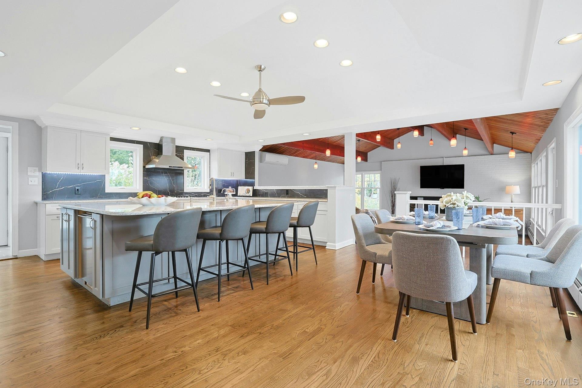 #4 photo, 8 Creemer Road, Armonk , NY 10504