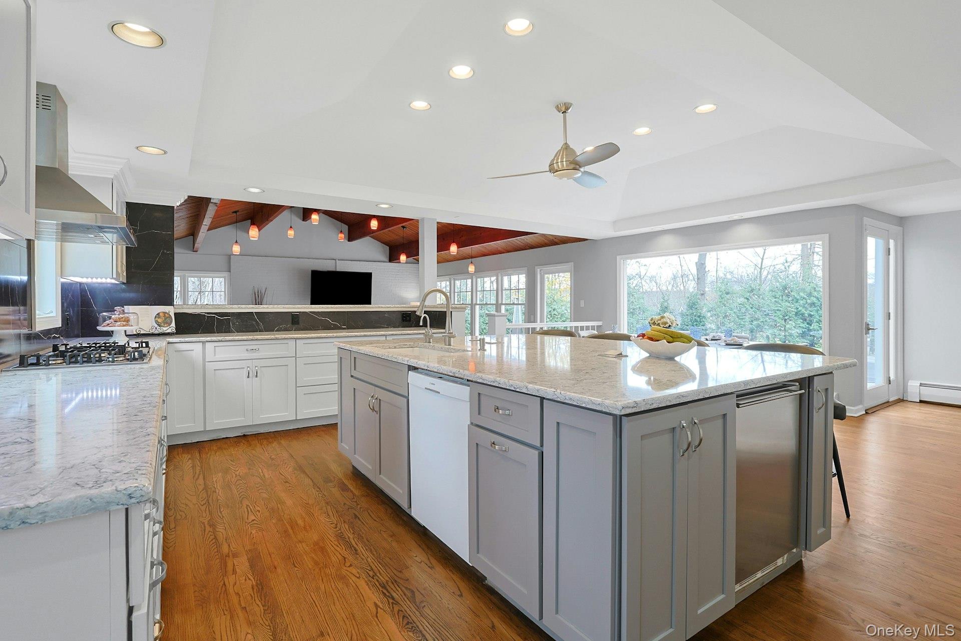 #5 photo, 8 Creemer Road, Armonk , NY 10504