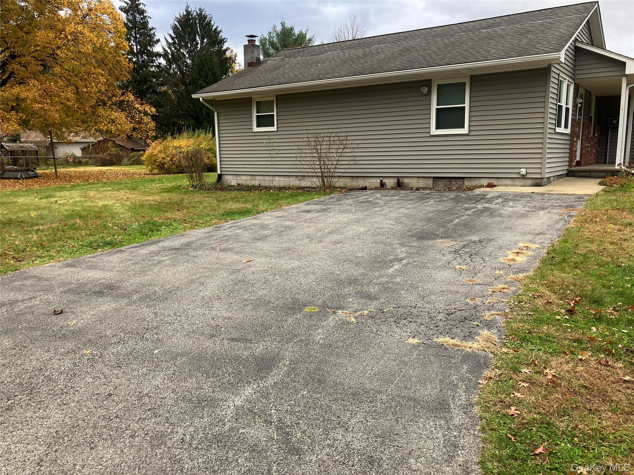 #3 photo, 48 Jefferson, Red Hook , NY 12571