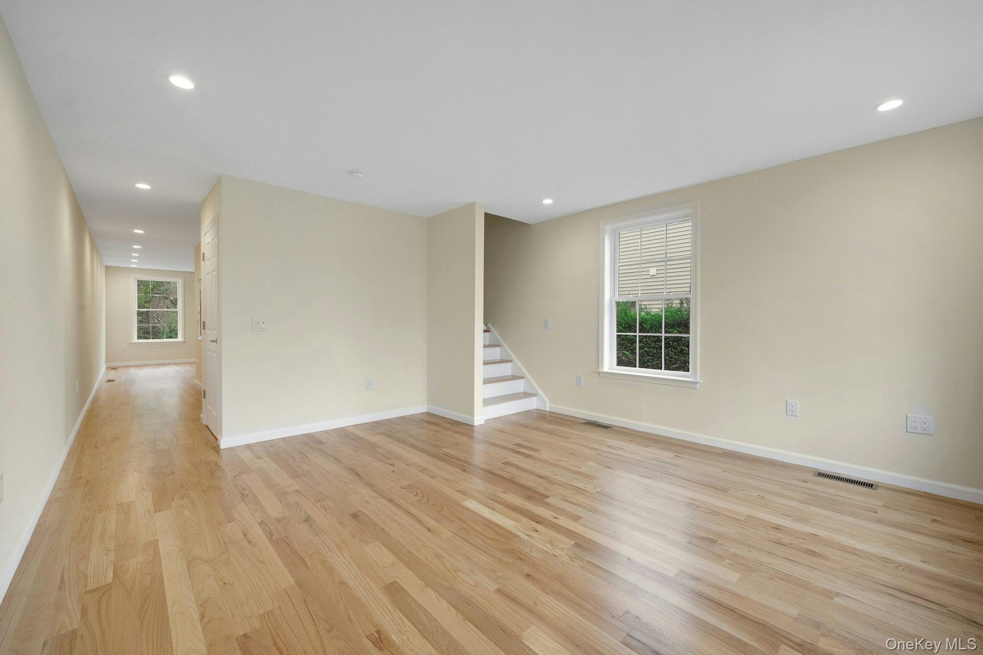 #19 photo, 207 Grand Street, Mamaroneck , NY 10543