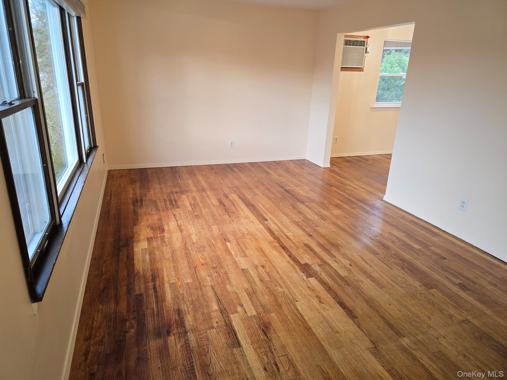 #4 photo, 36 Broadway, Dobbs Ferry , NY 10522