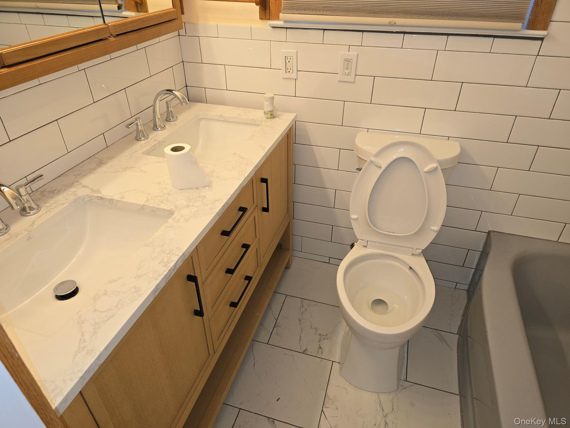 #8 photo, 36 Broadway, Dobbs Ferry , NY 10522