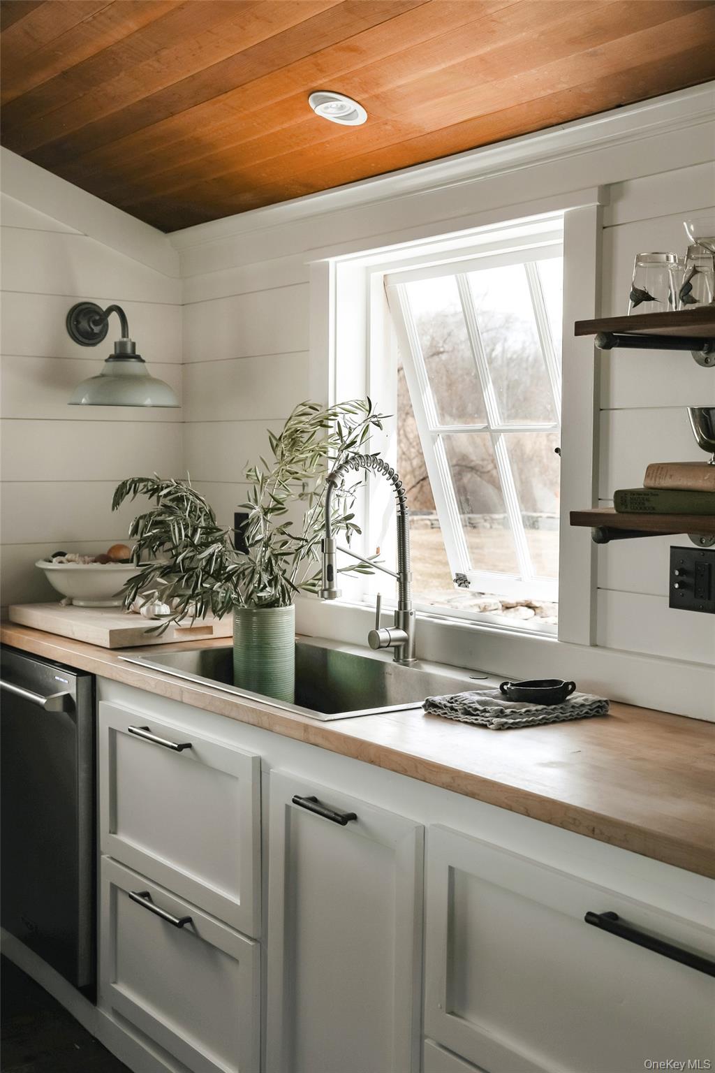 #14 photo, 433 Rapp Road, Kinderhook , NY 12184