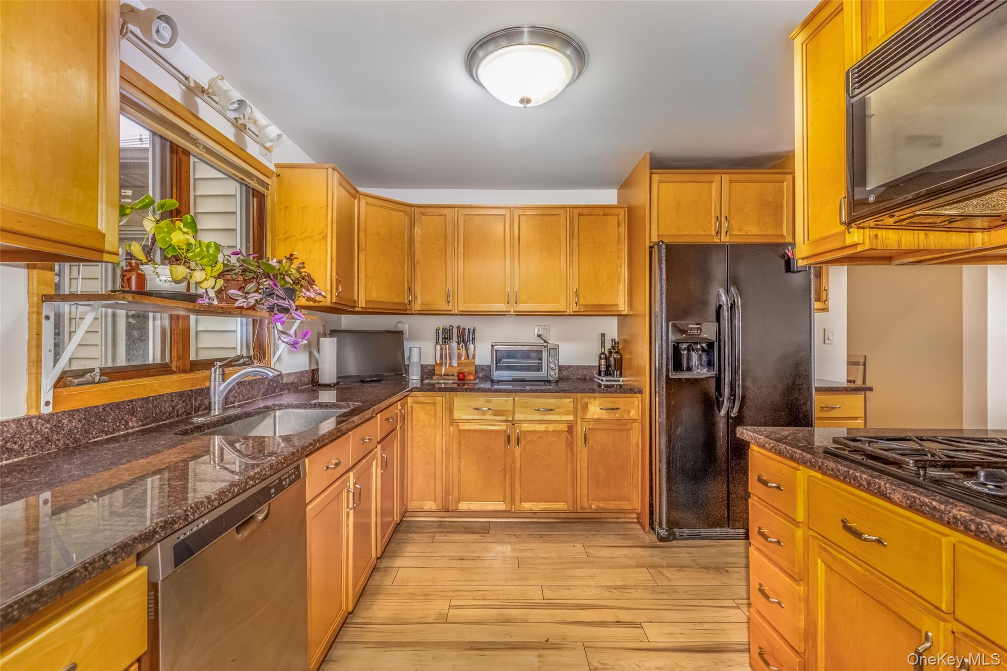 #19 photo, 1896 Route 44 55, Modena , NY 12548