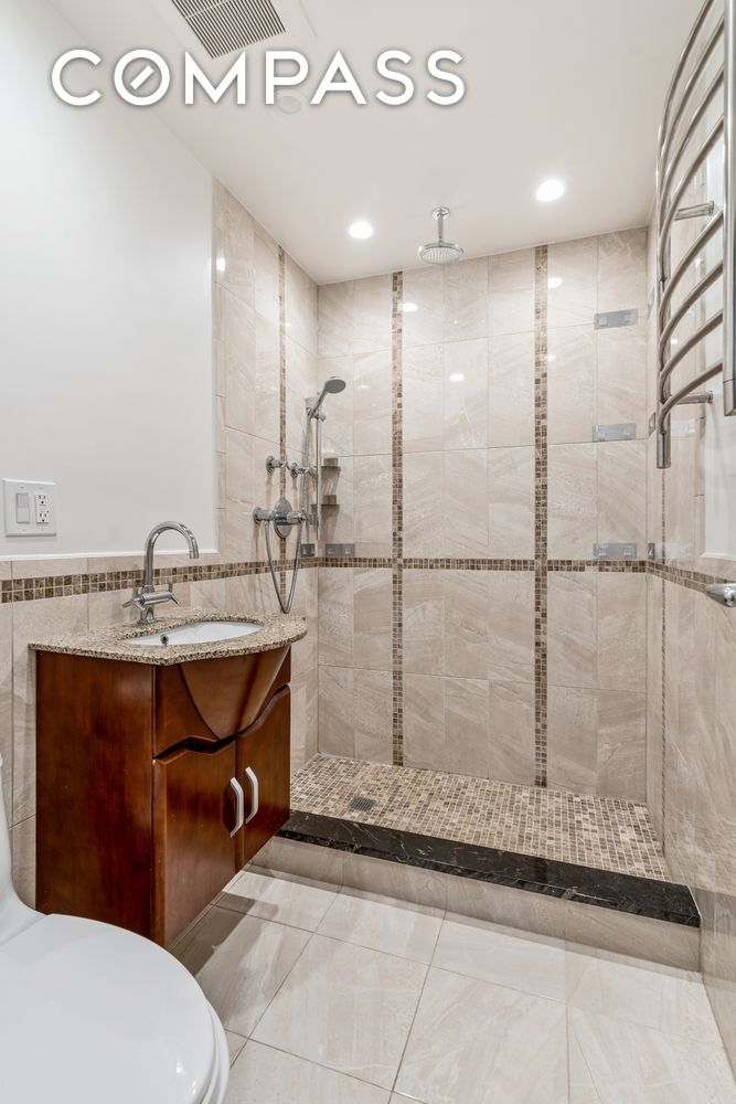 #4 photo, Brooklyn, Flatbush , NY 11226