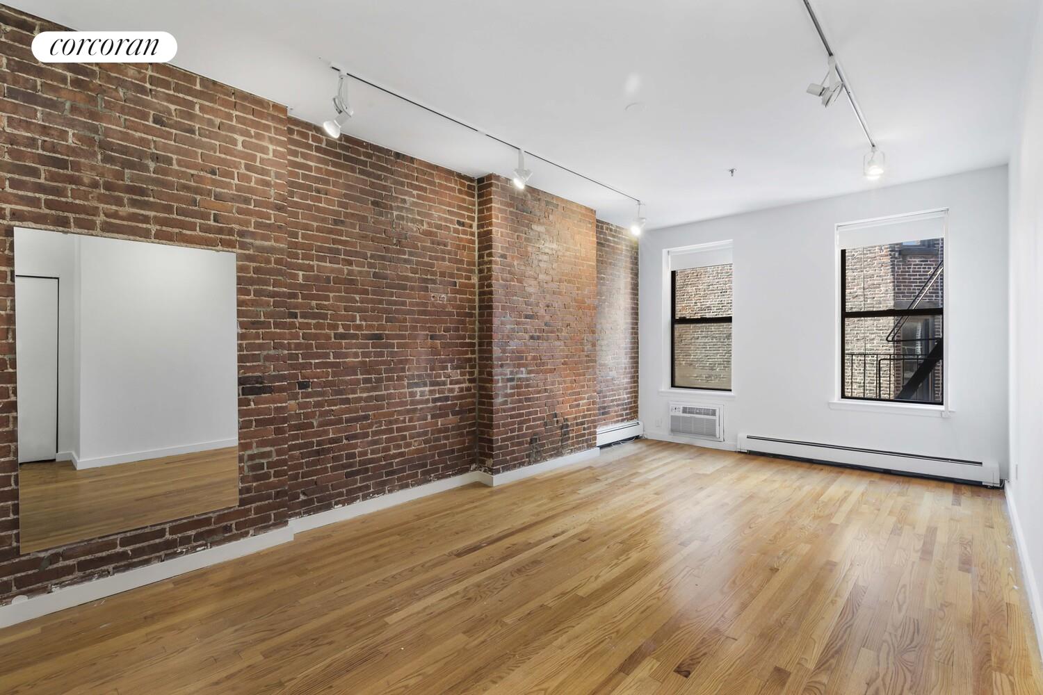 #4 photo, New York City, Hells Kitchen , NY 10036