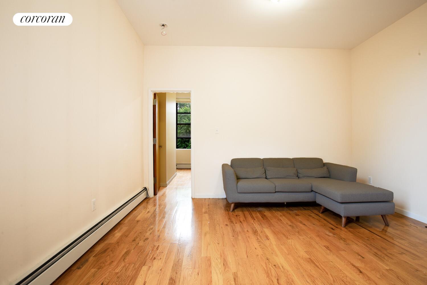 #13 photo, 194 VERNON Avenue, Bedford-Stuyvesant , NY 11206