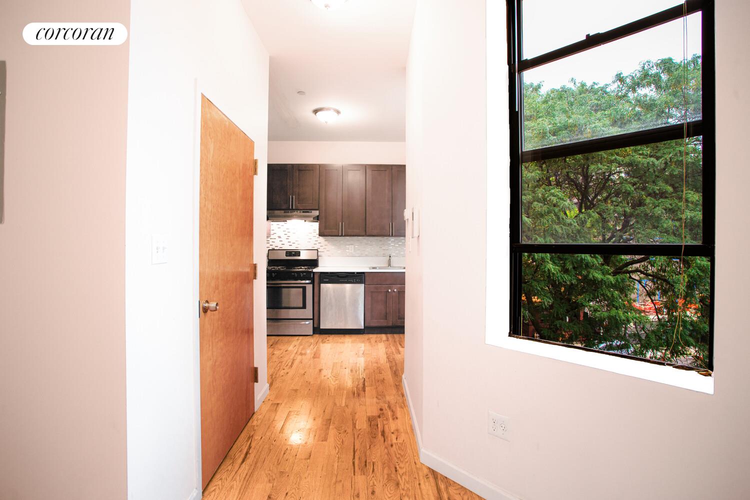 #15 photo, 194 VERNON Avenue, Bedford-Stuyvesant , NY 11206