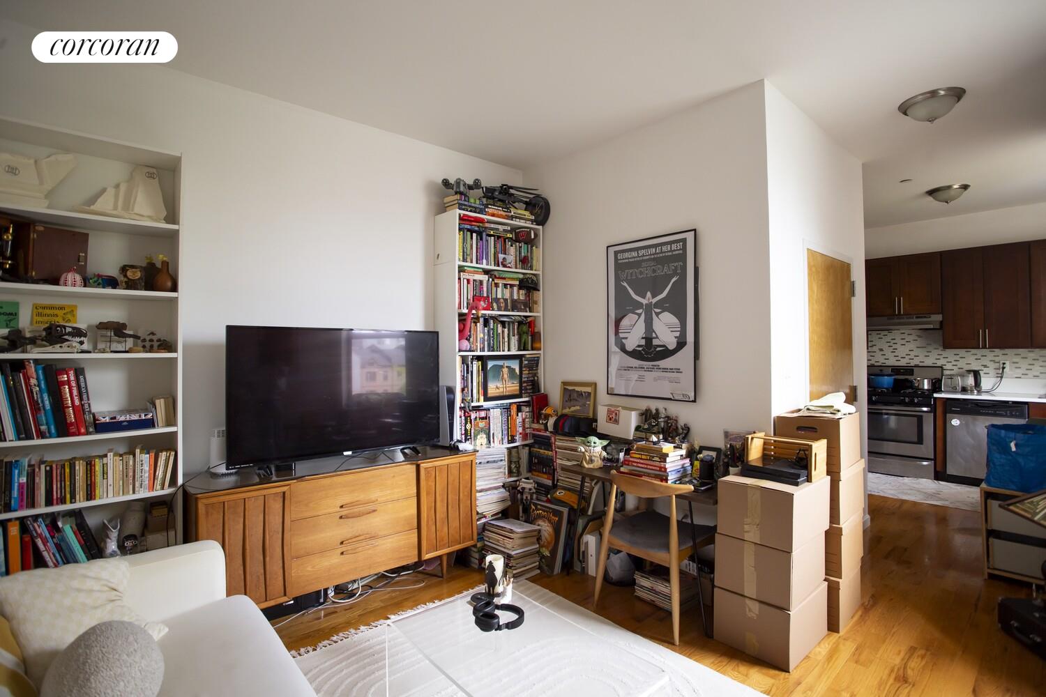 #4 photo, 194 VERNON Avenue, Bedford-Stuyvesant , NY 11206