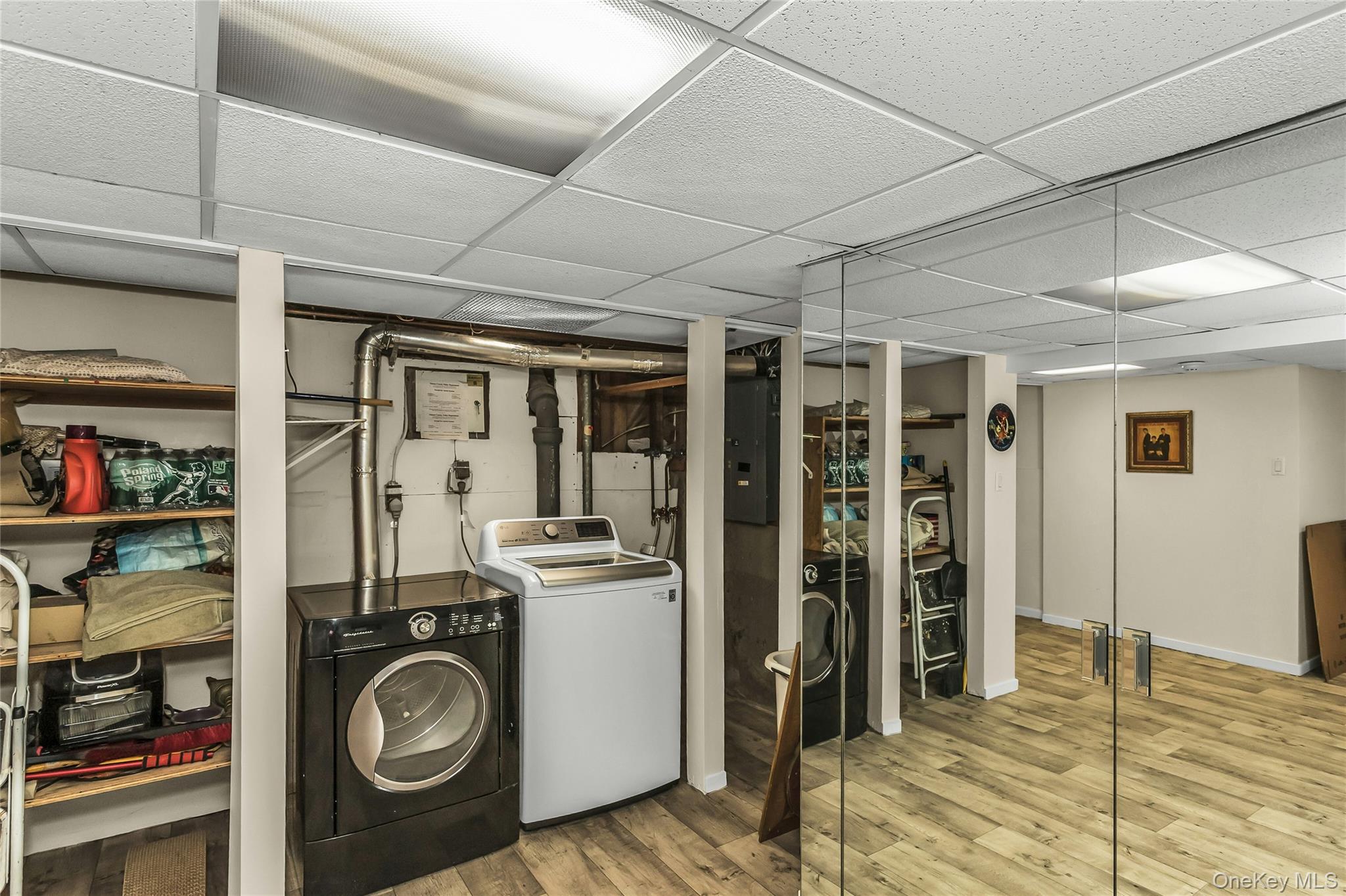 #19 photo, 29 Elmwood Court, Plainview , NY 11803