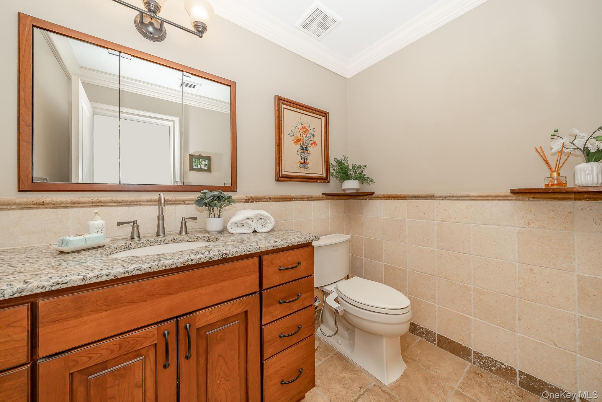 #14 photo, 23 Willoughby Path, East Northport , NY 11731