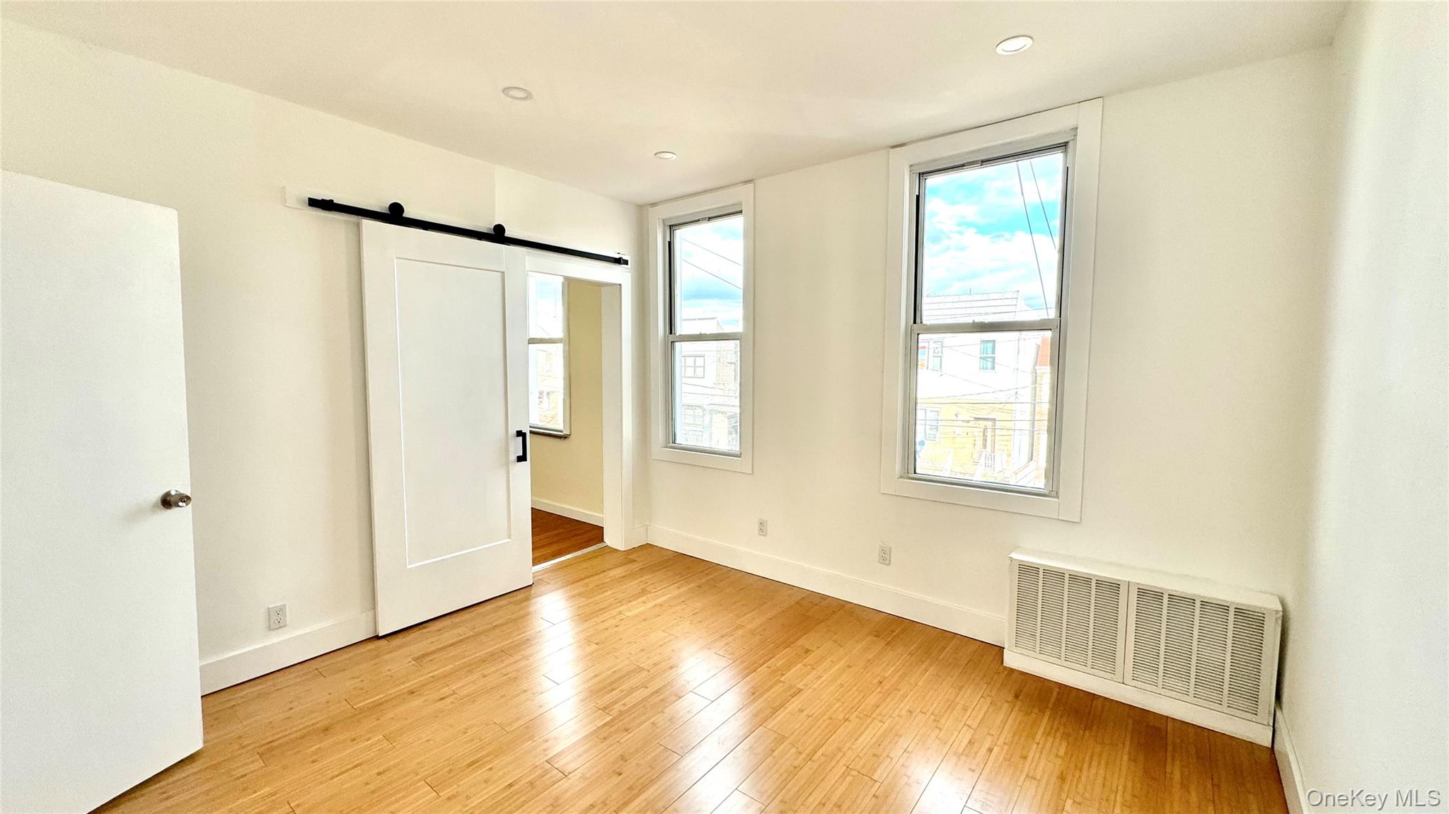 #4 photo, 68-52 76th Street, Middle Village , NY 11379