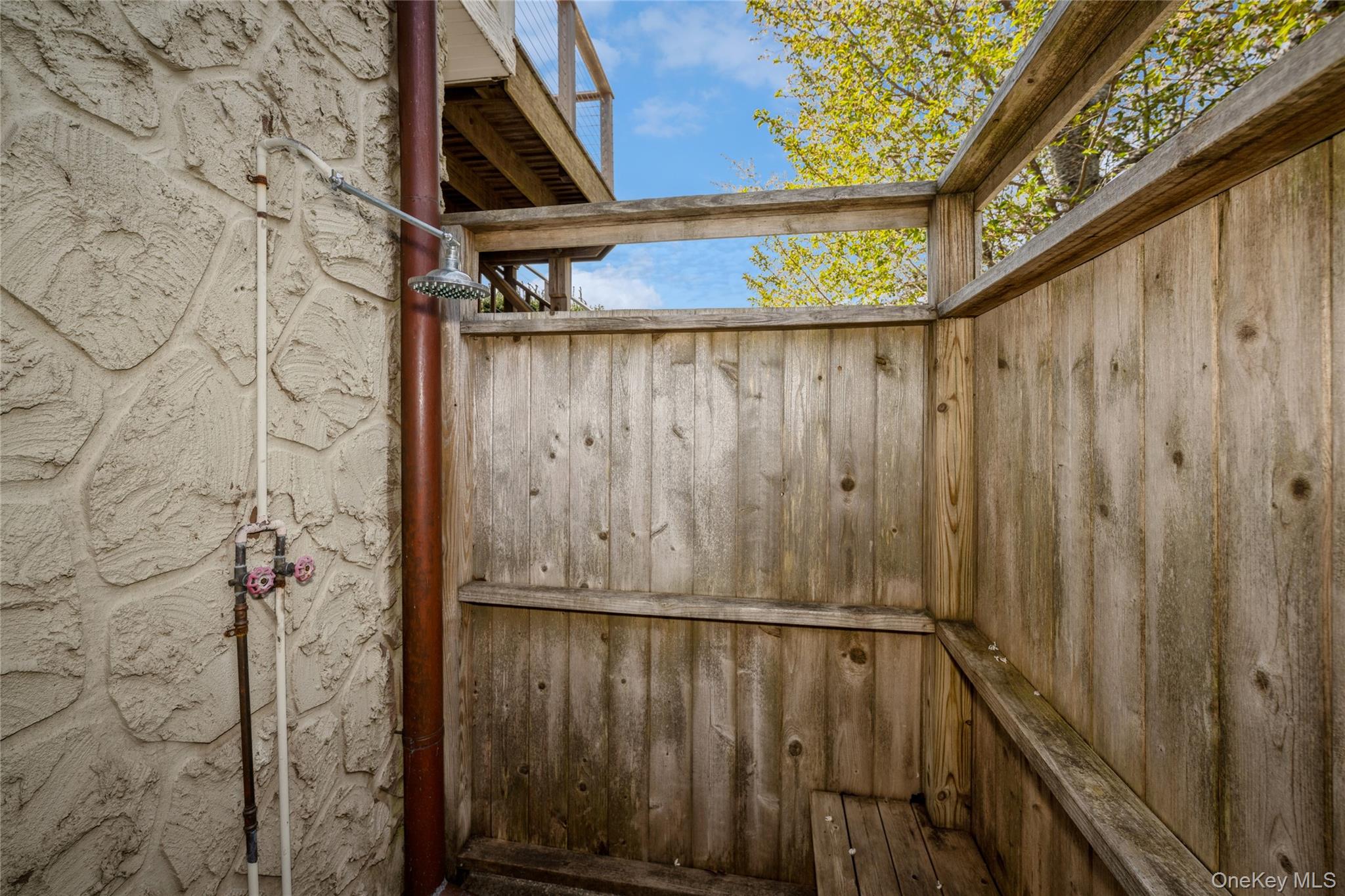 #11 photo, 155 Essex Street, Montauk , NY 11954