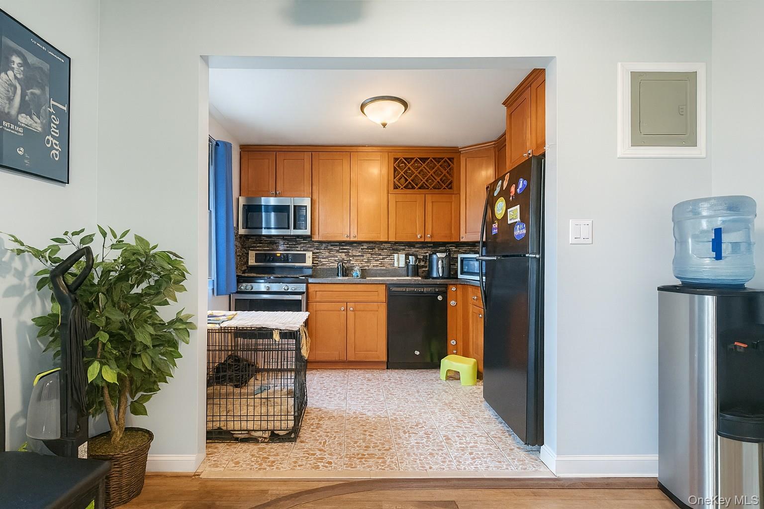 #10 photo, 6 W West Mill Drive, Great Neck , NY 11021