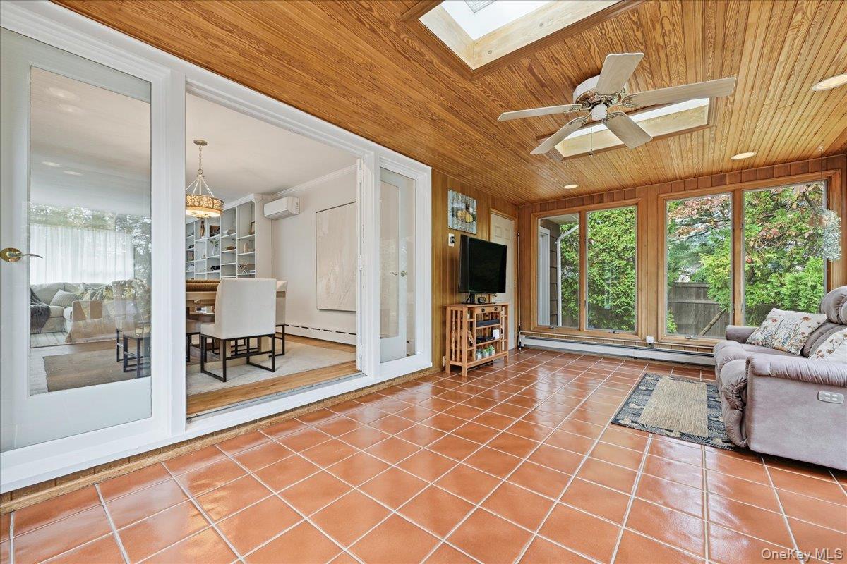 #10 photo, 89 Woodsome Road, Babylon , NY 11702