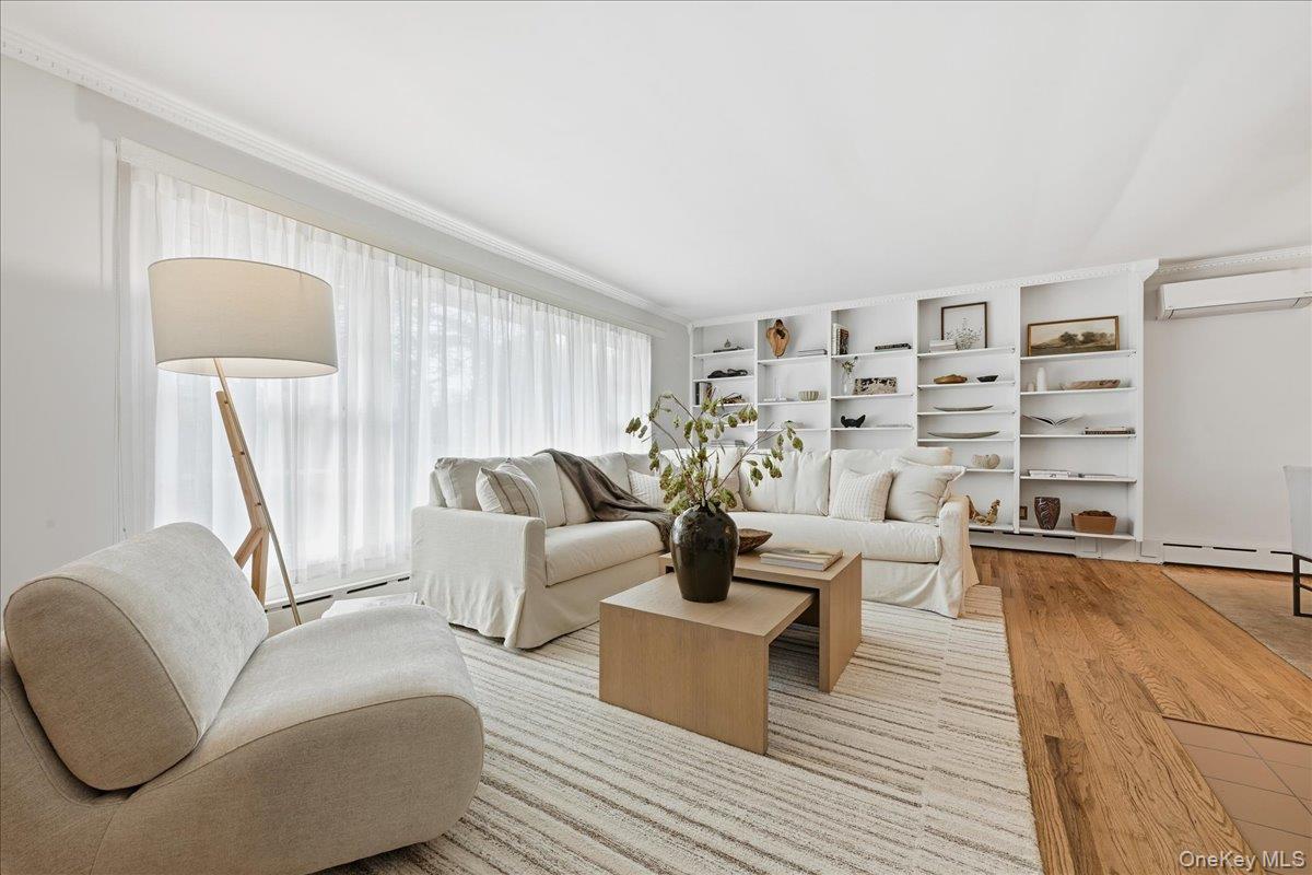 #3 photo, 89 Woodsome Road, Babylon , NY 11702