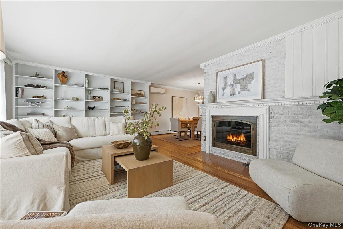 #4 photo, 89 Woodsome Road, Babylon , NY 11702