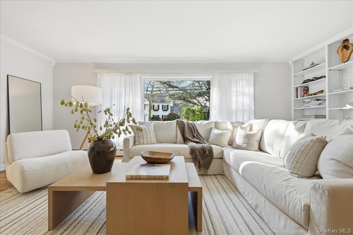 #5 photo, 89 Woodsome Road, Babylon , NY 11702