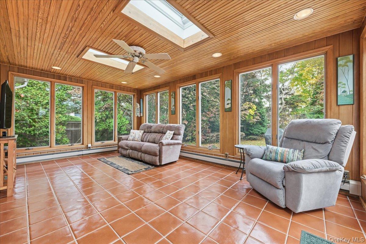 #8 photo, 89 Woodsome Road, Babylon , NY 11702