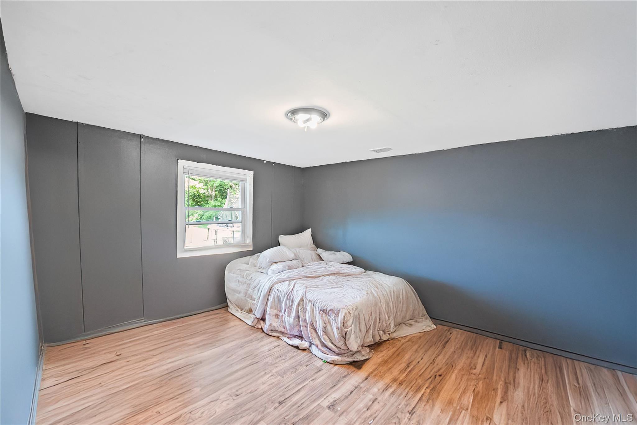 #14 photo, 1113 Joselson Avenue, Bay Shore , NY 11706