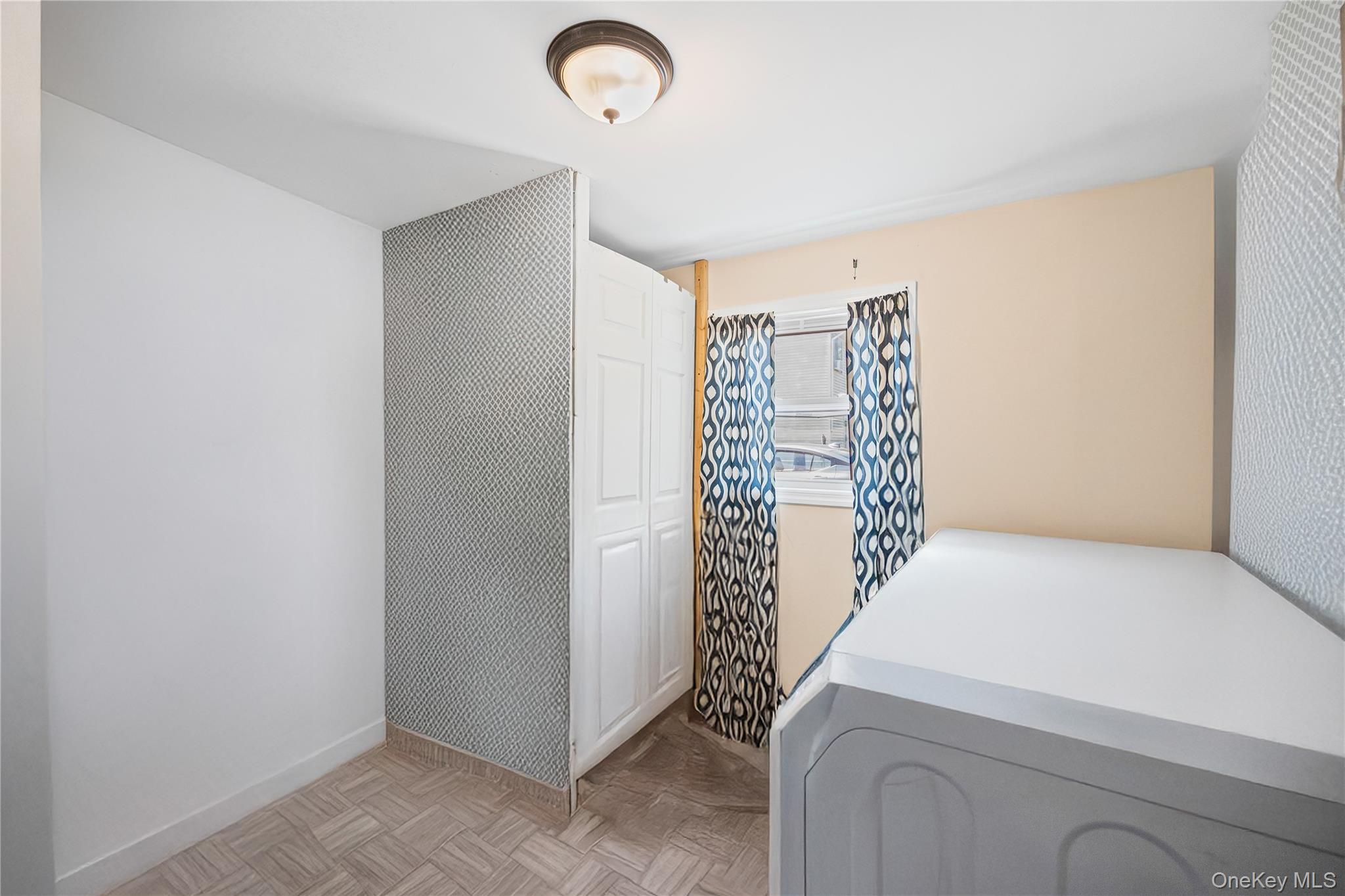 #17 photo, 1113 Joselson Avenue, Bay Shore , NY 11706