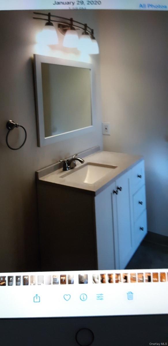 #10 photo, 28 Ledgewood Circle, East Setauket , NY 11733