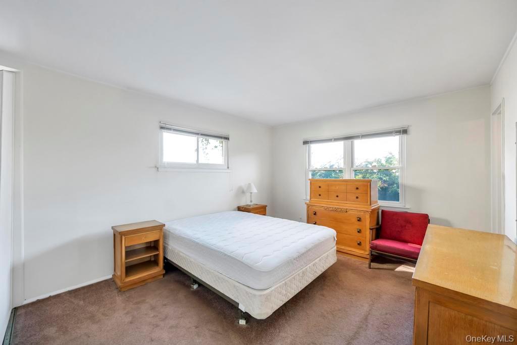 #14 photo, 4 Hope Drive, Plainview , NY 11803