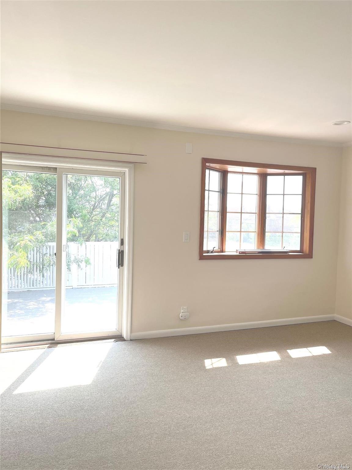 #2 photo, 307 Magnolia Boulevard, Long Beach , NY 11561