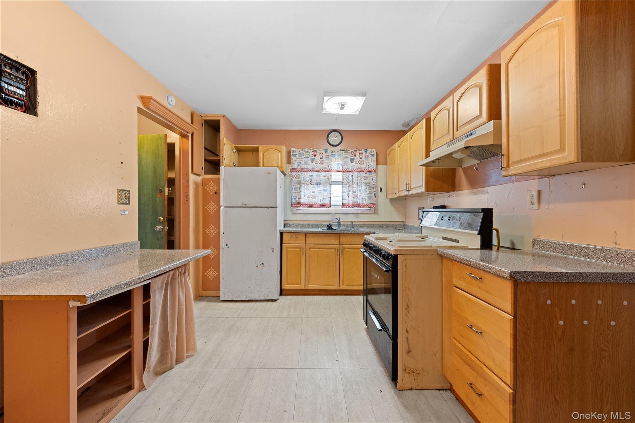 #2 photo, 7920 149th Avenue, Lindenwood , NY 11414