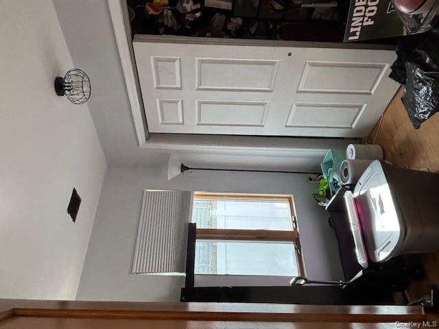 #13 photo, 461 1st Avenue, Lindenhurst , NY 11757