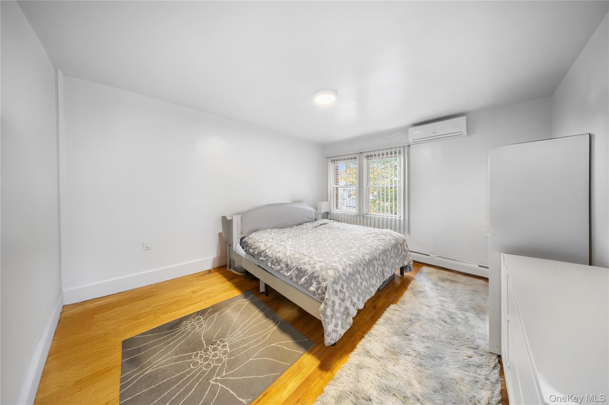 #10 photo, 109-18 Francis Lewis Boulevard, Queens Village , NY 11429