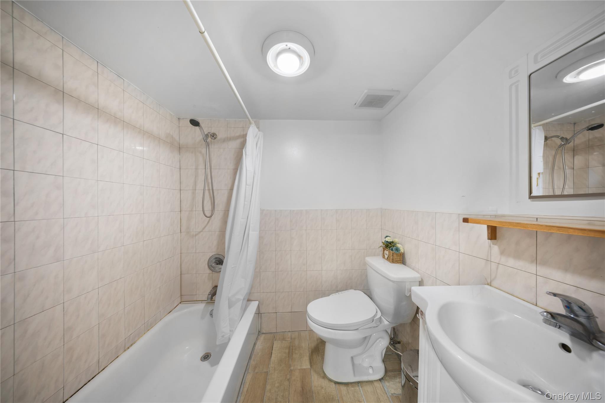 #16 photo, 109-18 Francis Lewis Boulevard, Queens Village , NY 11429