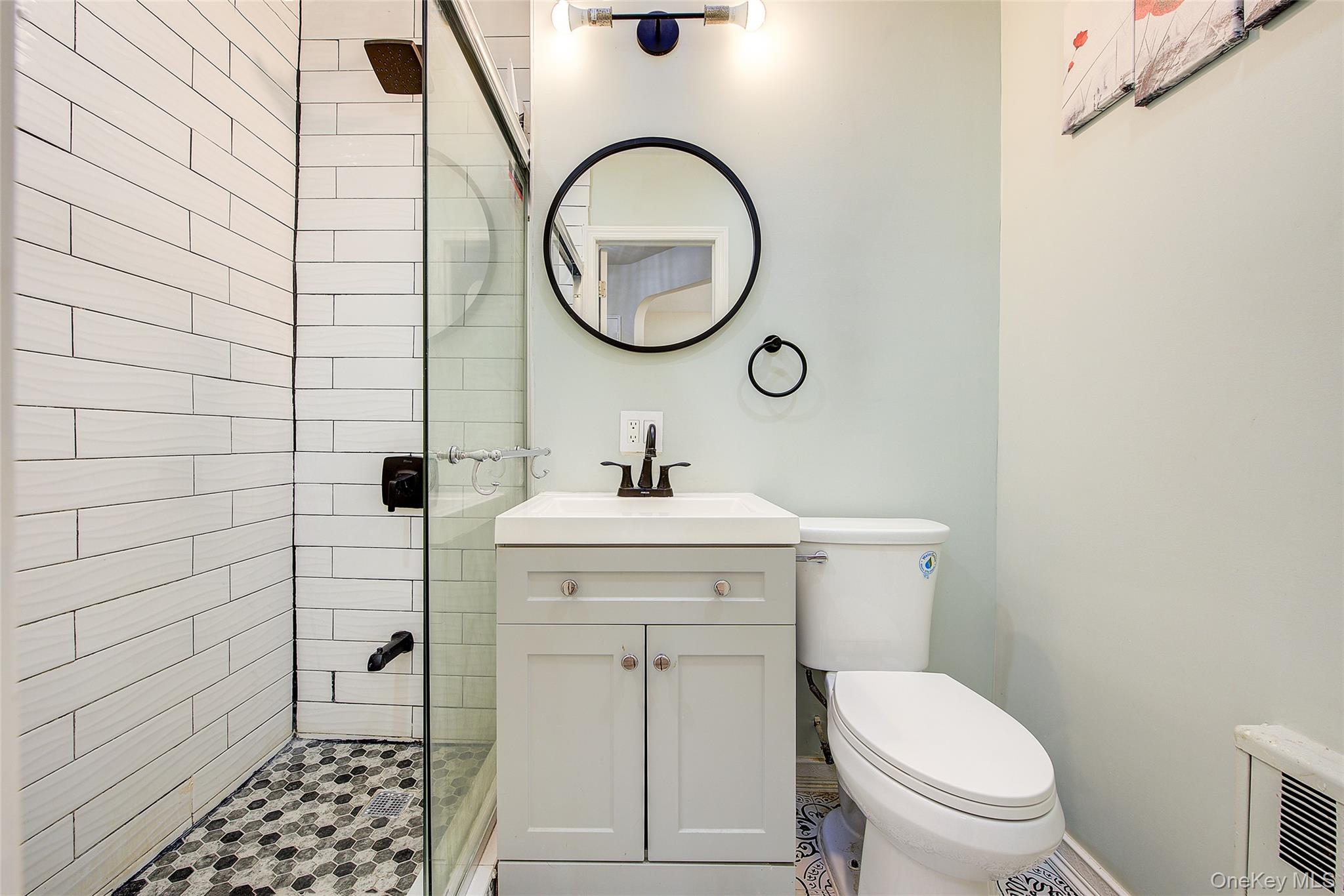 #13 photo, 25-22 45th Street, 皇后區 阿士多利亚 Astoria , NY 11103