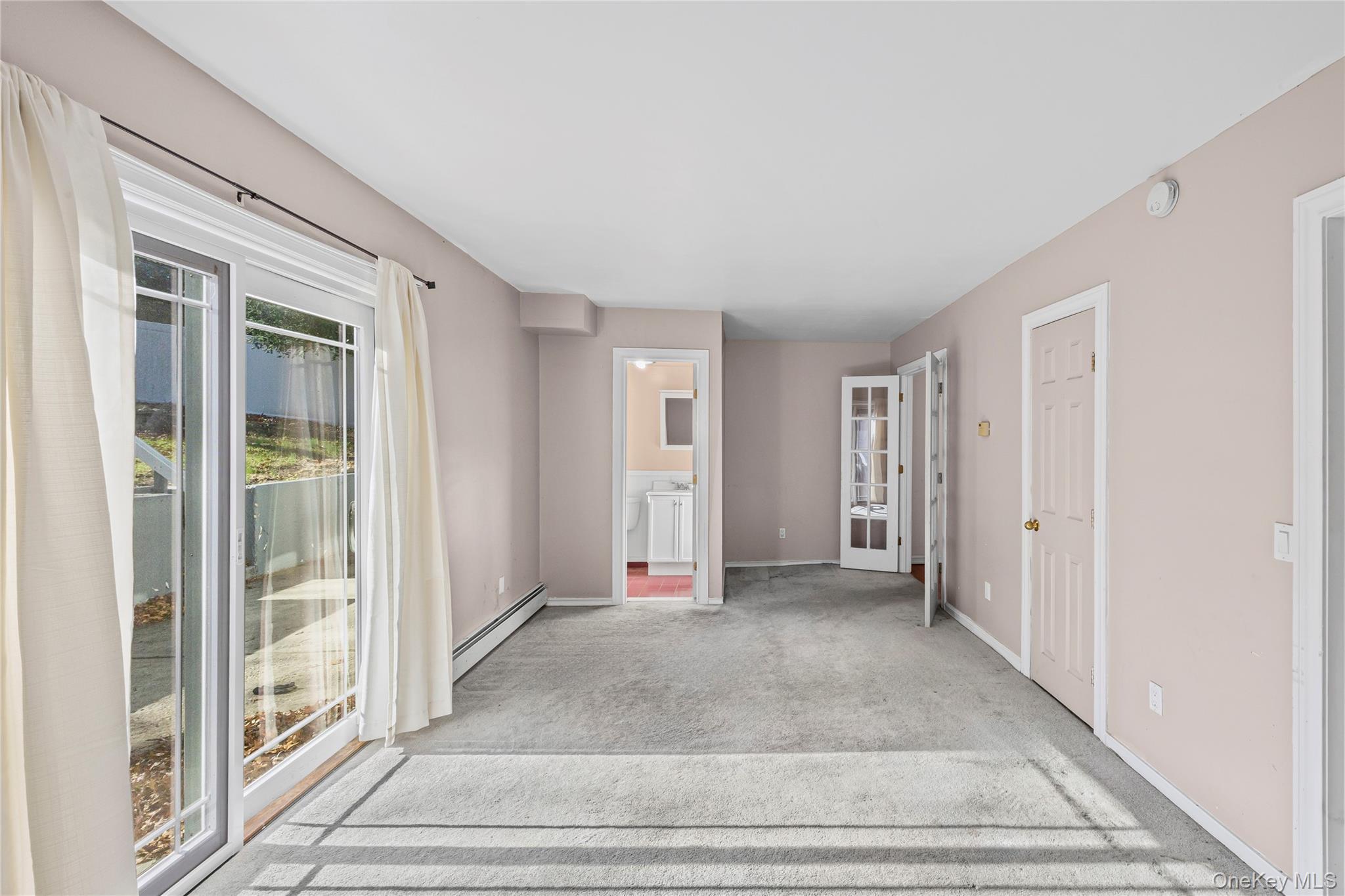 #16 photo, 10 Queen Drive, Sound Beach , NY 11789