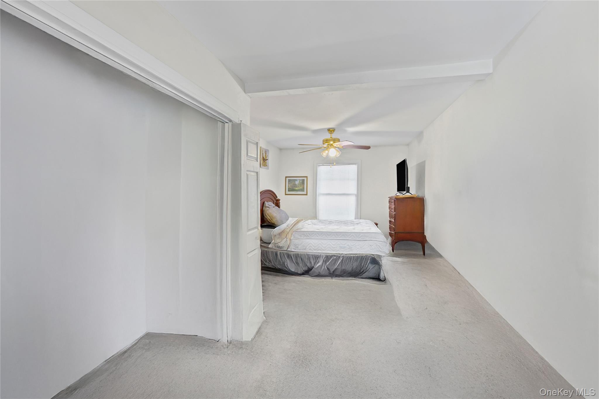 #19 photo, 10 Queen Drive, Sound Beach , NY 11789