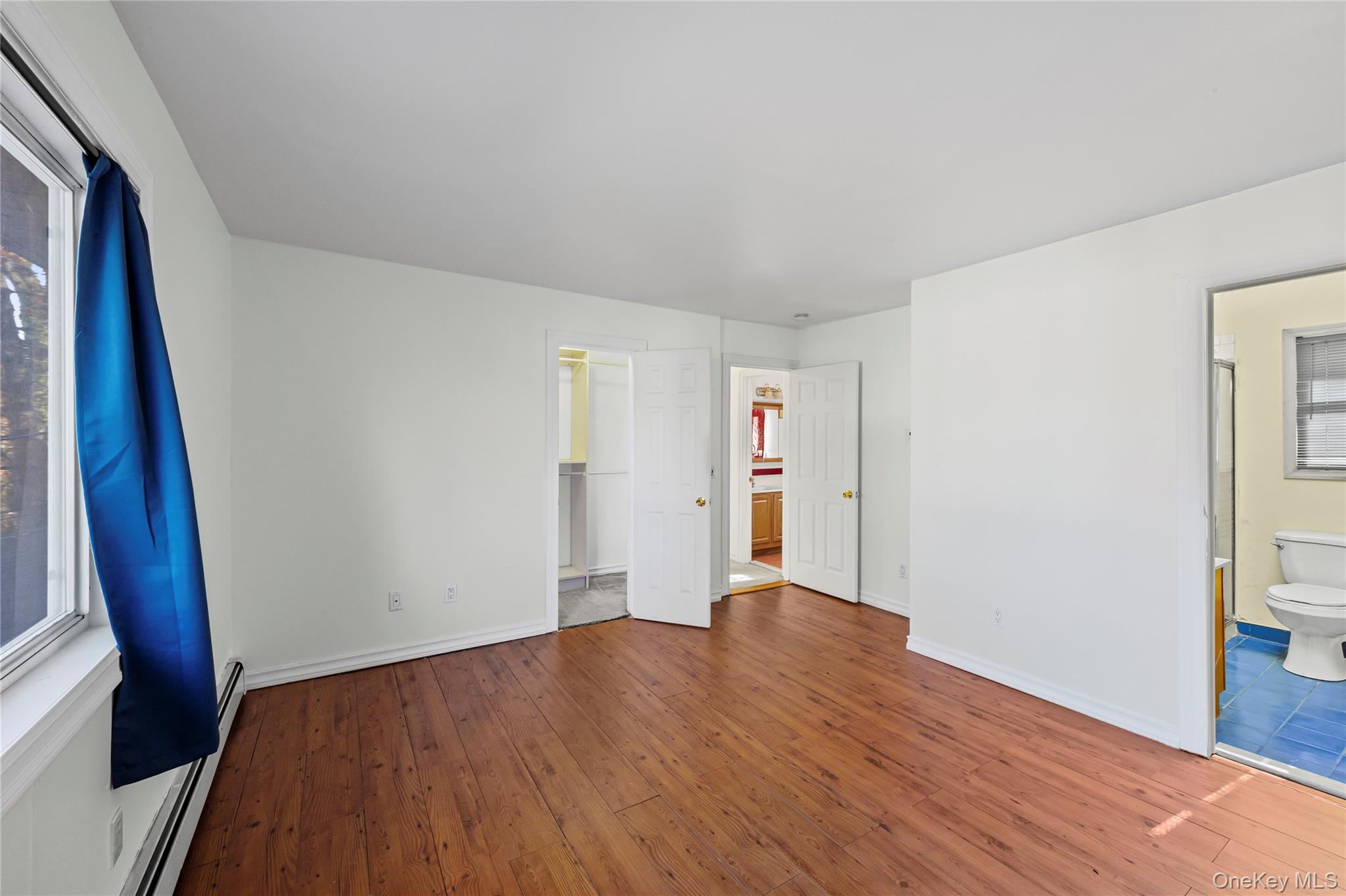 #20 photo, 10 Queen Drive, Sound Beach , NY 11789