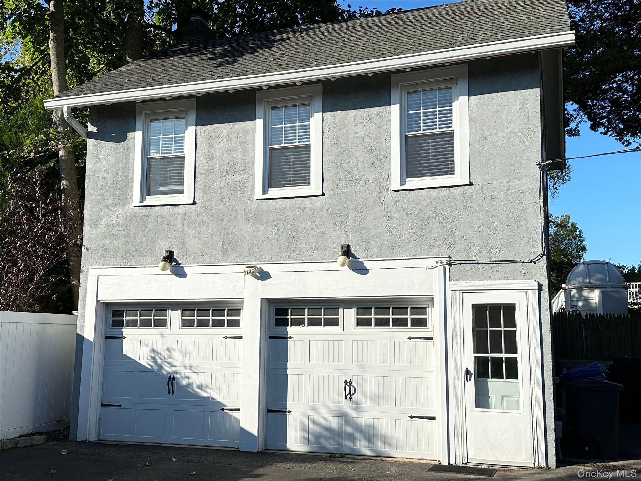 #1 photo, 157 Clinton Avenue, Huntington , NY 11743