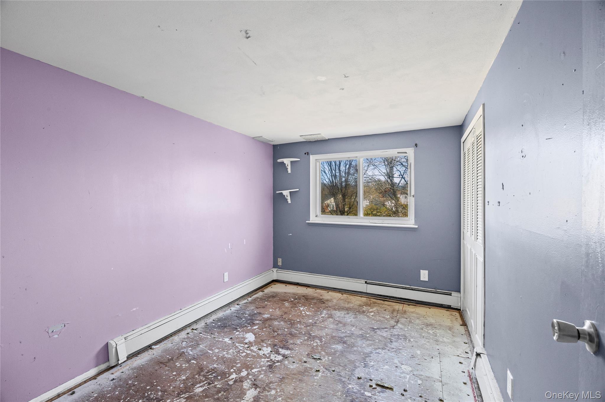 #18 photo, 25 Crater Lake Drive, Coram , NY 11727