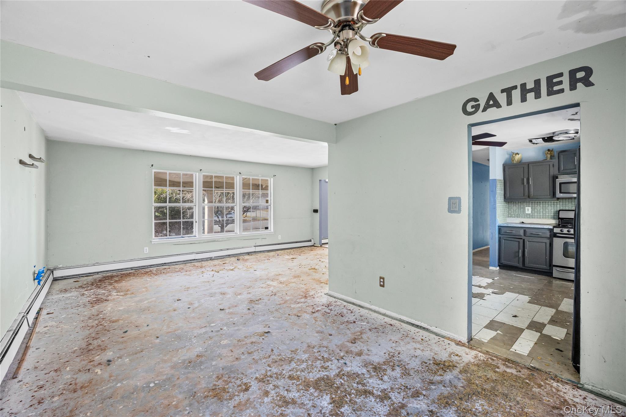 #7 photo, 25 Crater Lake Drive, Coram , NY 11727