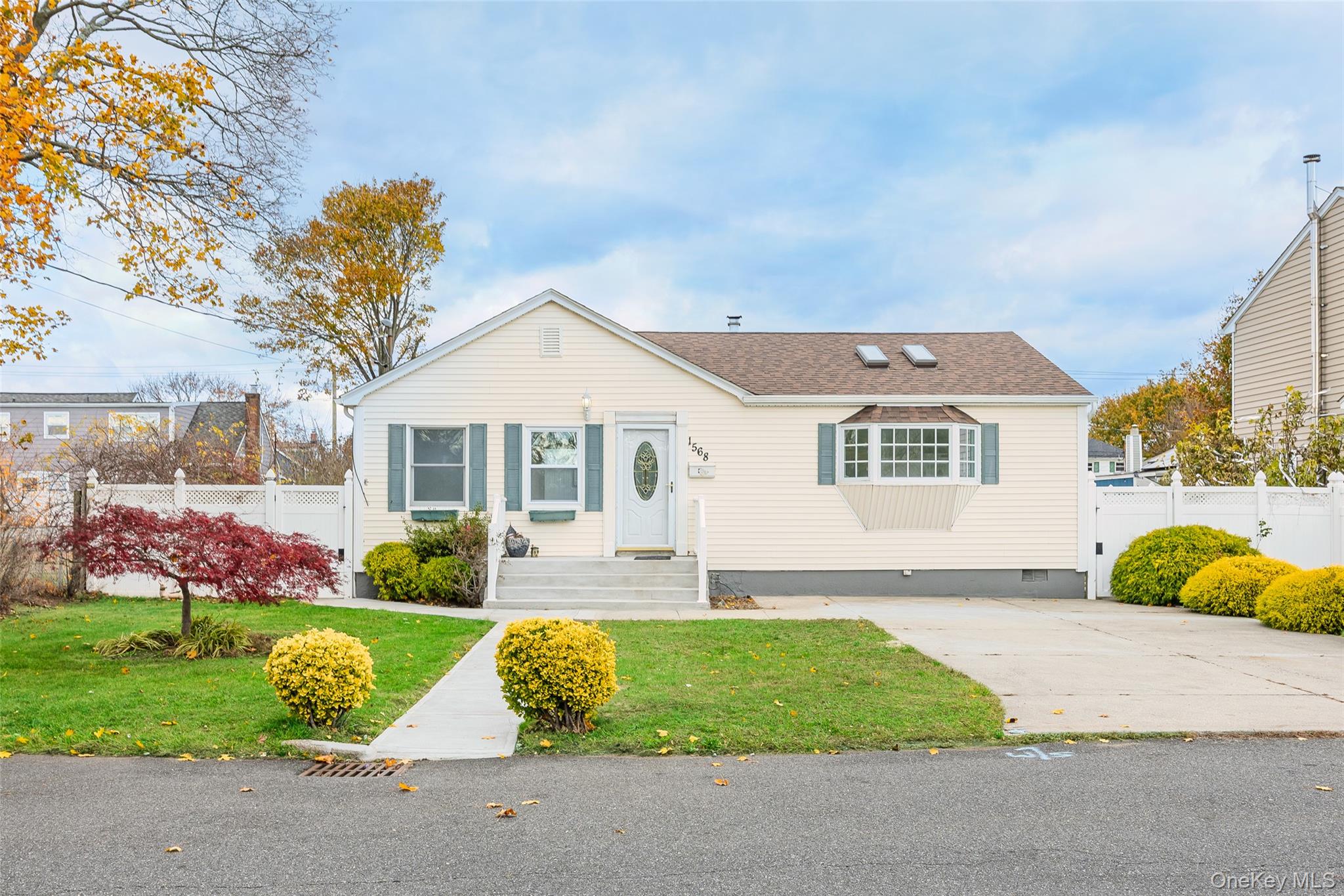 #1 photo, 1568 7th Street, West Babylon , NY 11704
