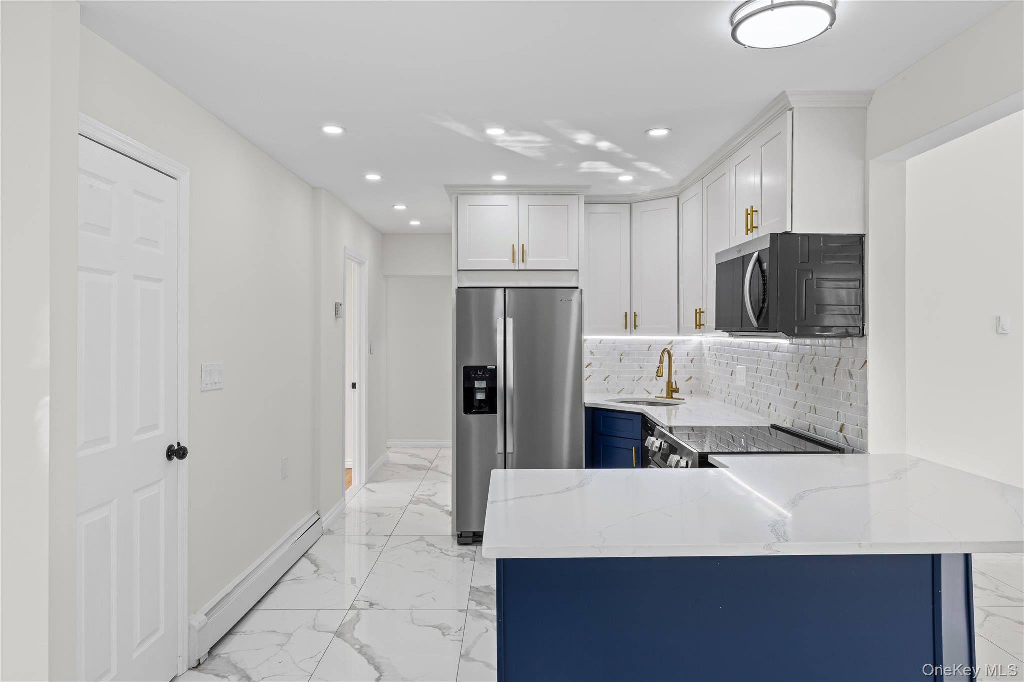 #11 photo, 1568 7th Street, West Babylon , NY 11704