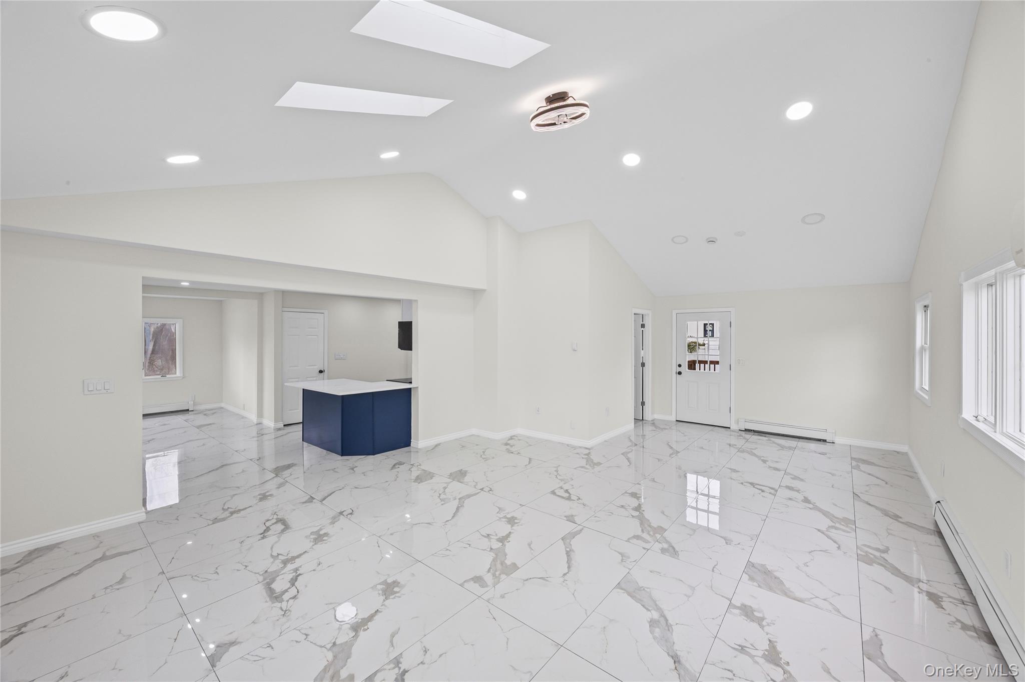 #6 photo, 1568 7th Street, West Babylon , NY 11704