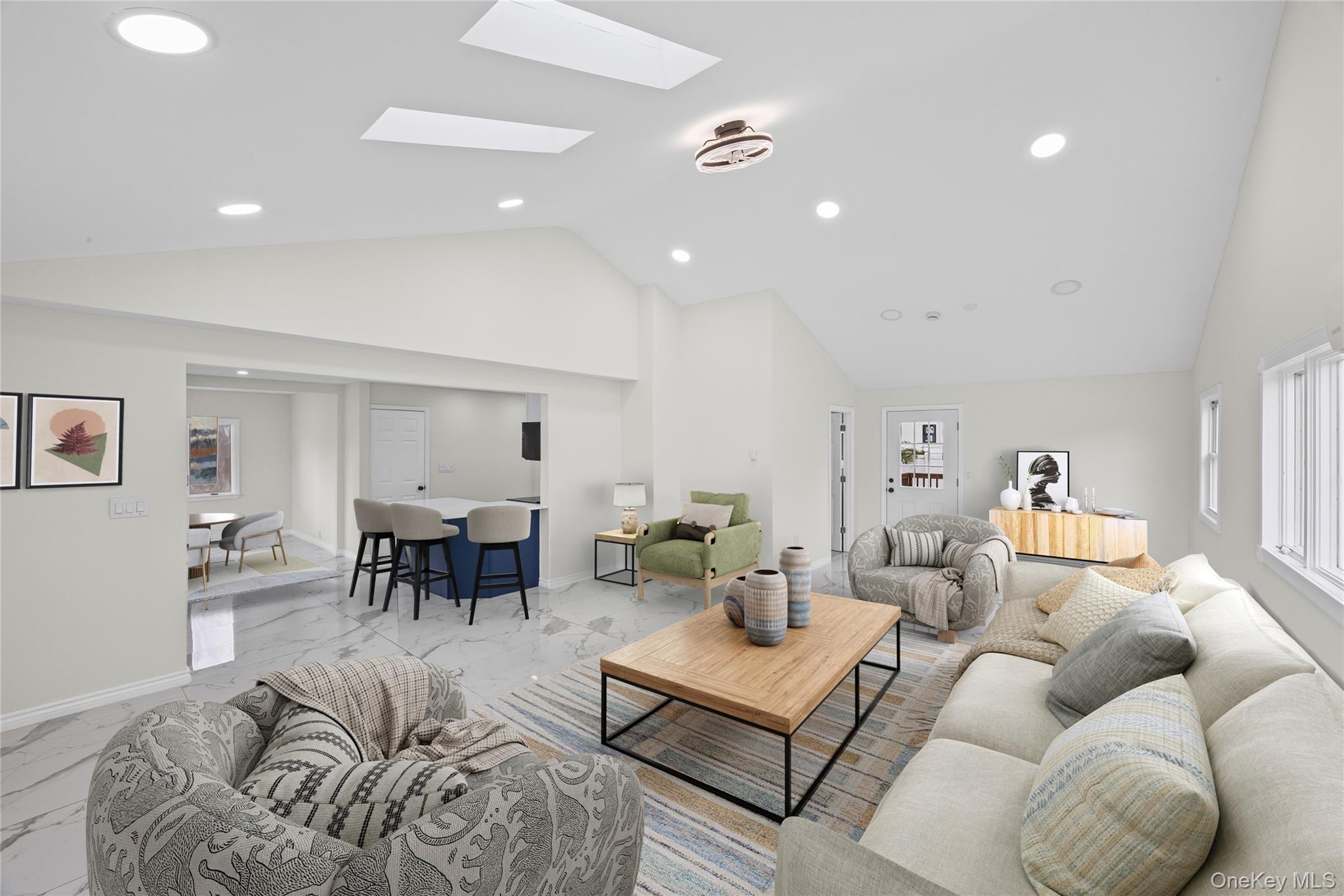 #7 photo, 1568 7th Street, West Babylon , NY 11704