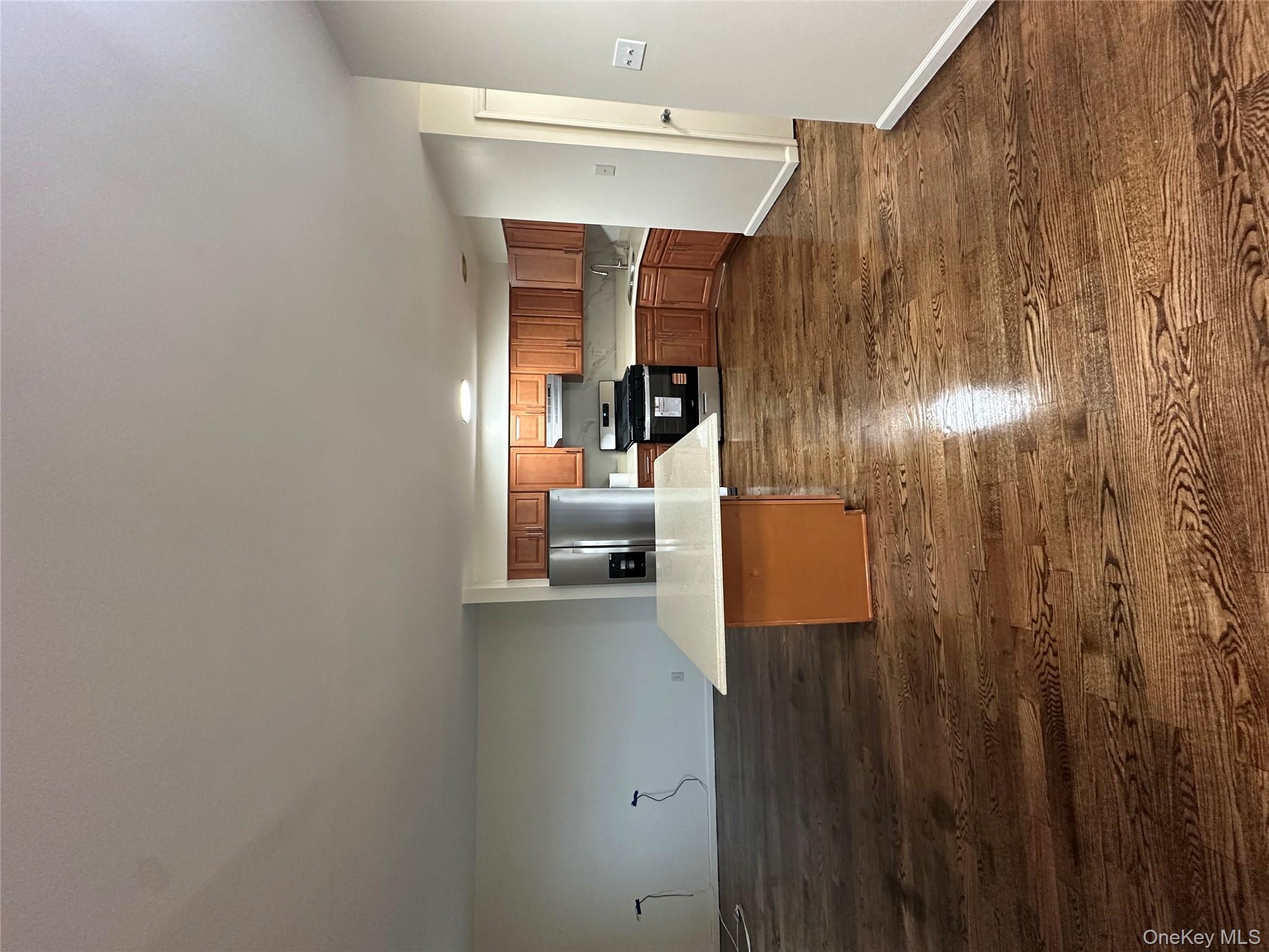 #2 photo, 987 Linclon, Brooklyn , NY 11208