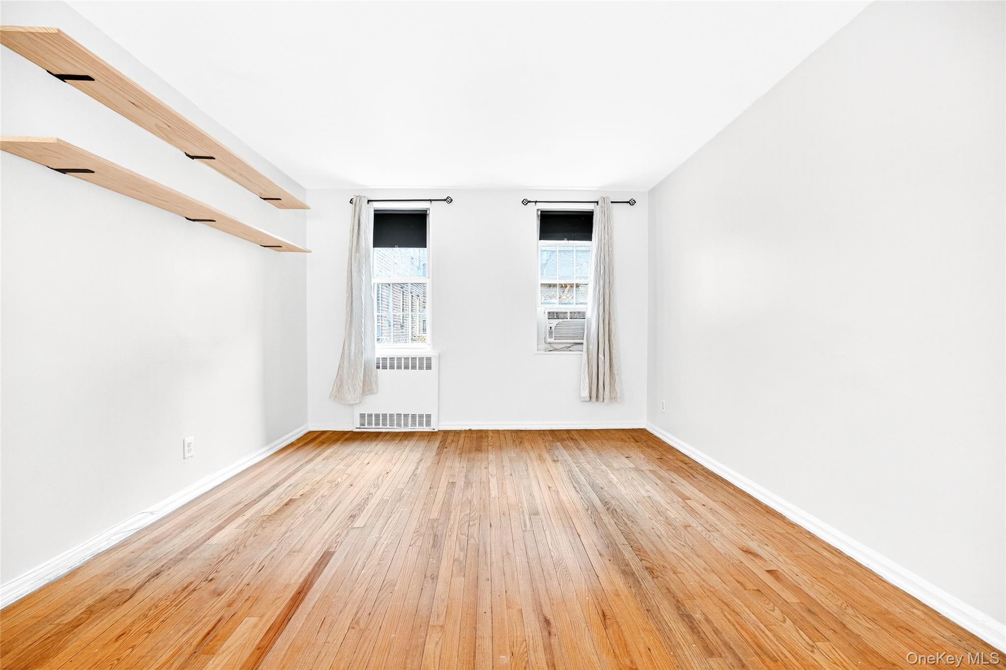 #12 photo, 770 Bronx River, Yonkers , NY 10708