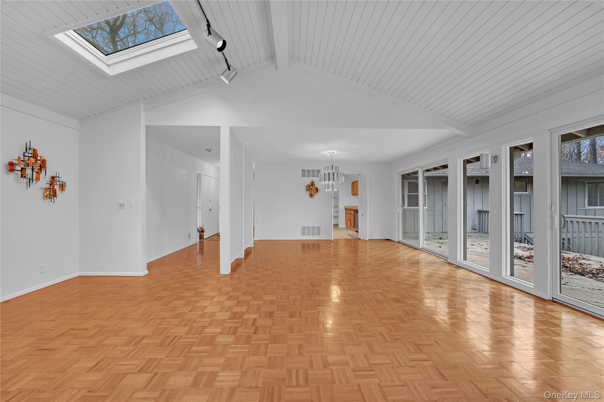 #9 photo, 11 Charnwood Drive, Montebello , NY 10901