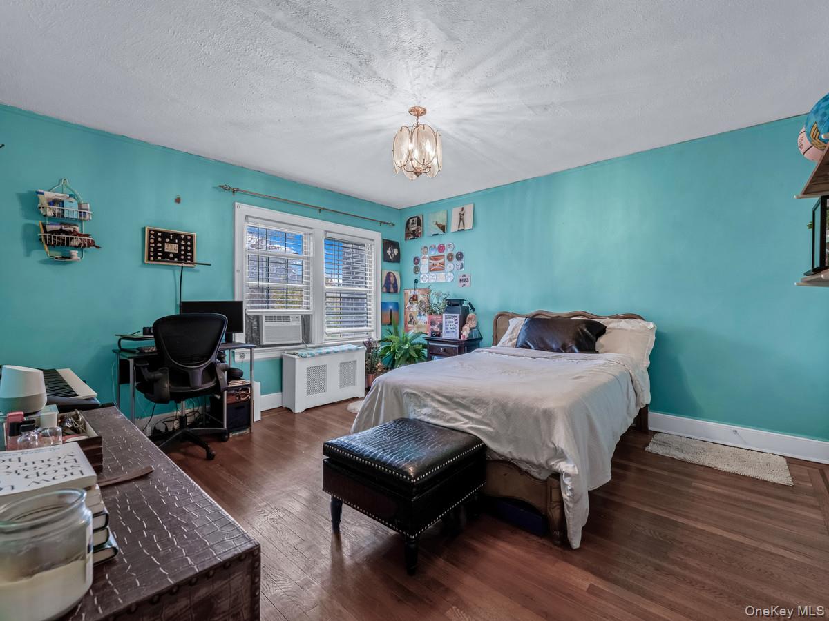 #14 photo, 173-17 Sayers Avenue, Addisleigh Park , NY 11433