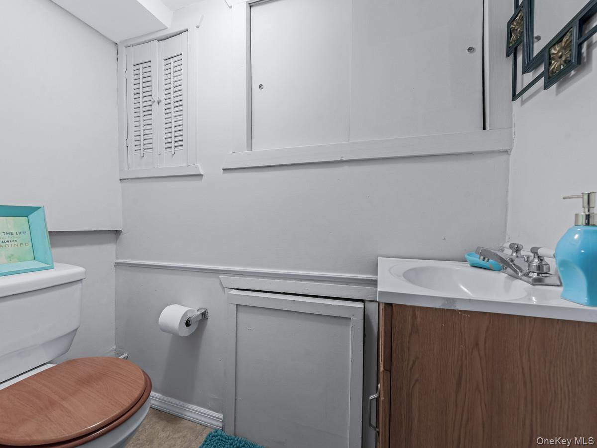 #19 photo, 173-17 Sayers Avenue, Addisleigh Park , NY 11433