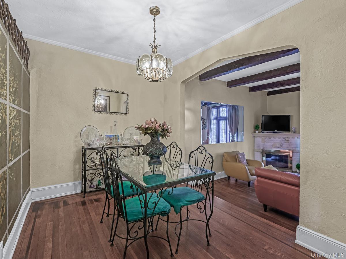 #6 photo, 173-17 Sayers Avenue, Addisleigh Park , NY 11433