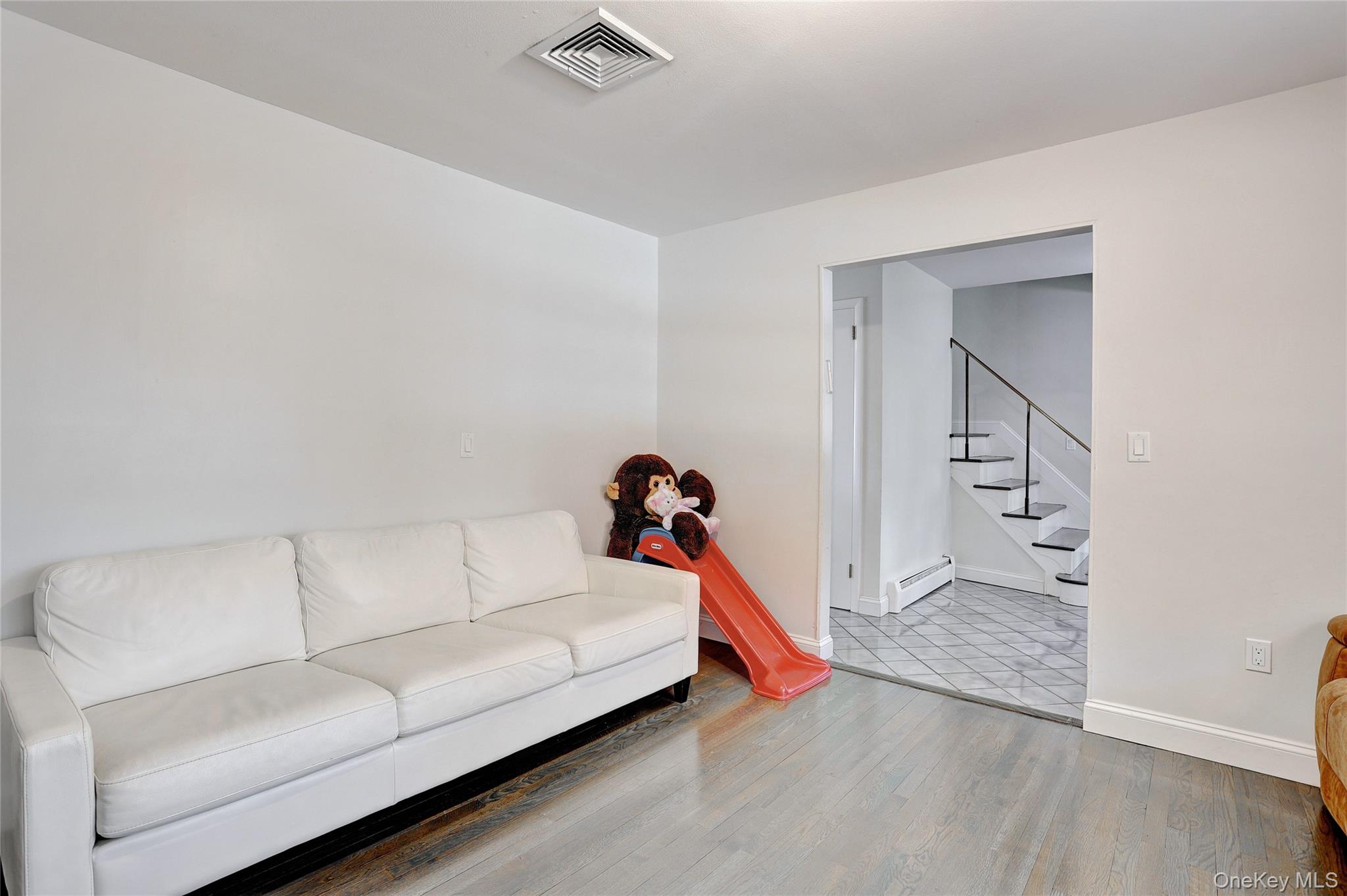 #12 photo, 7 Hawk Street, Chestnut Ridge , NY 10977